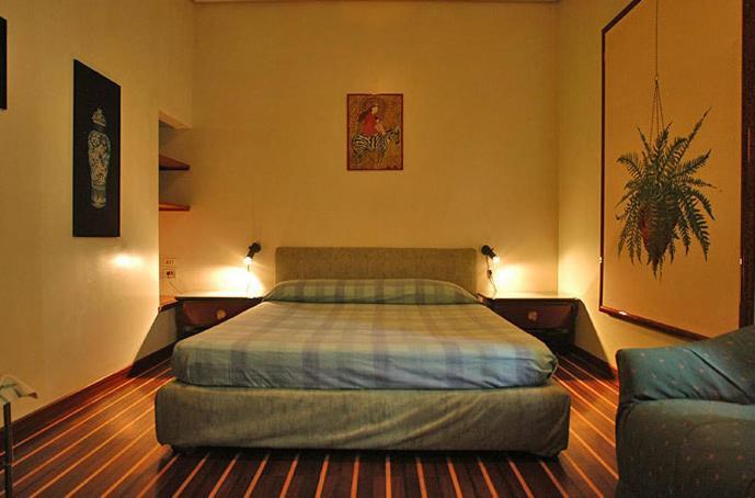 Chiaia B&B Neapel Zimmer foto